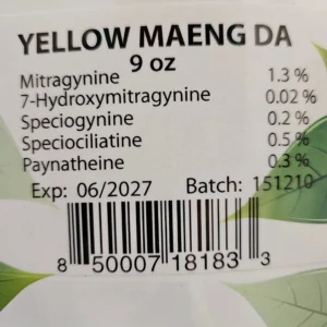 List of kratom alkaloids on the front of Yellow Maeng Da Batch 151210 package